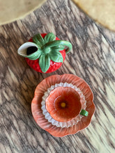 Load image into Gallery viewer, Flower Board Red