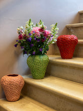 Cargar imagen en el visor de la galería, Vase Fraise Rouge Grand
