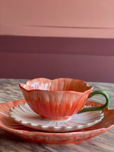 Carica l'immagine nel visualizzatore di Gallery, Blumenkopf Rot