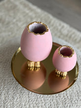 Load image into Gallery viewer, Egg Vase Pink M
