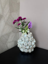 Load image into Gallery viewer, Fruit Vase Beige
